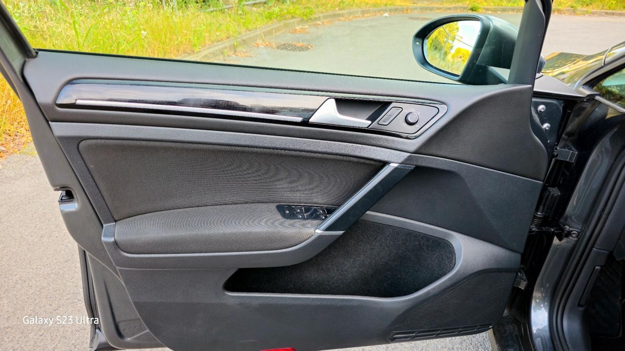 Golf 7.5 TGI EXCUTIVE METANO GARANTITA 12 MESI
