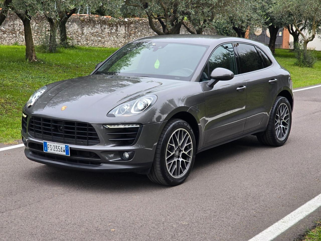 Porsche Macan 2.0 BENZINA 252 CAVALLI - 2018
