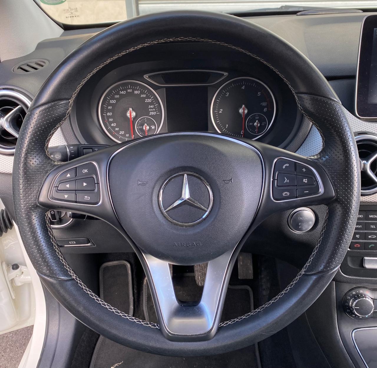 Mercedes-Benz B 180 1.5 CDI 109cv Premium