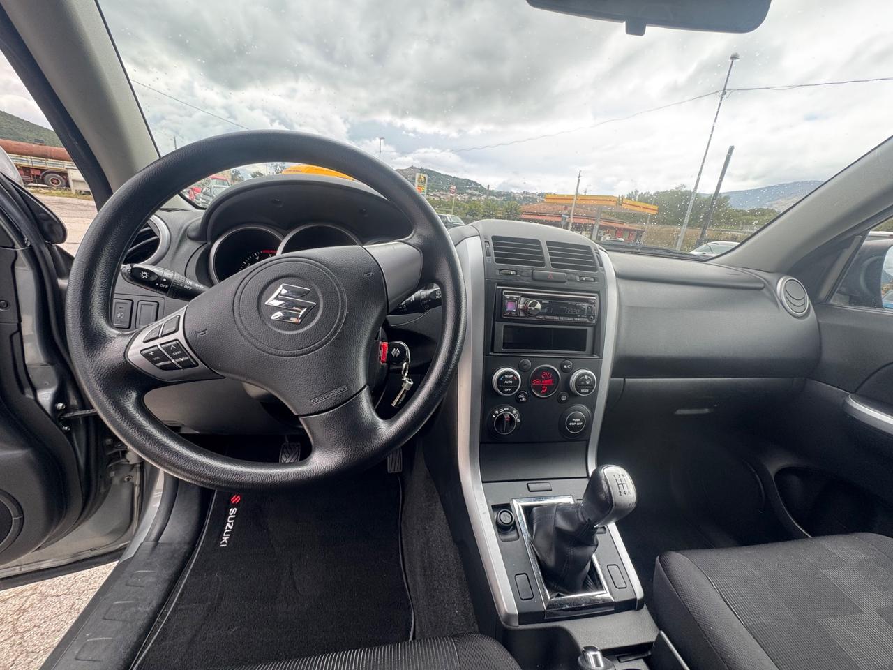 Suzuki Grand Vitara 1.9 DDiS 3p. Special Edition
