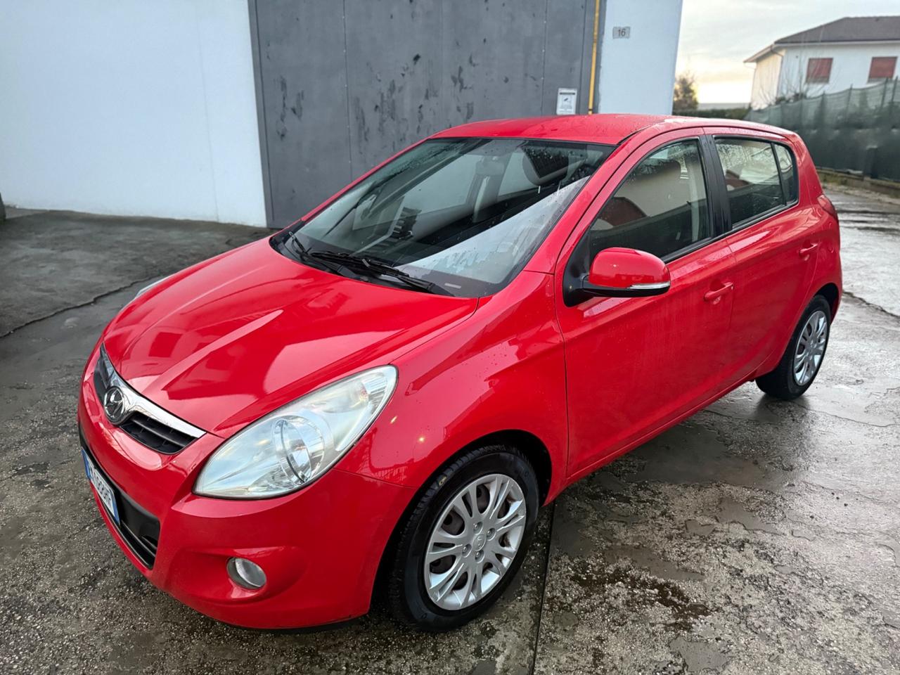 Hyundai i20 1.2 5p. Neopatentati no blocchi 2012