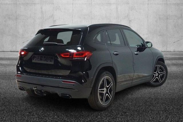 MERCEDES-BENZ GLA 250 Automatic 4Matic Premium