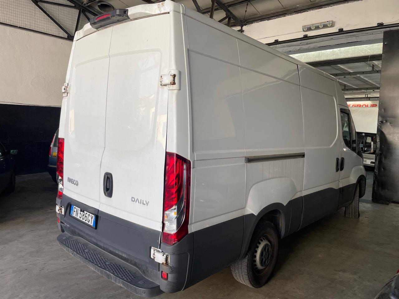 Iveco Daily 33S14 2.3 *UNICO PROPRIETARIO*