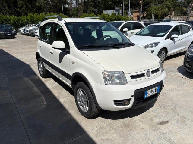 FIAT Panda 1.3 MJT 16V 4x4 Climbing
