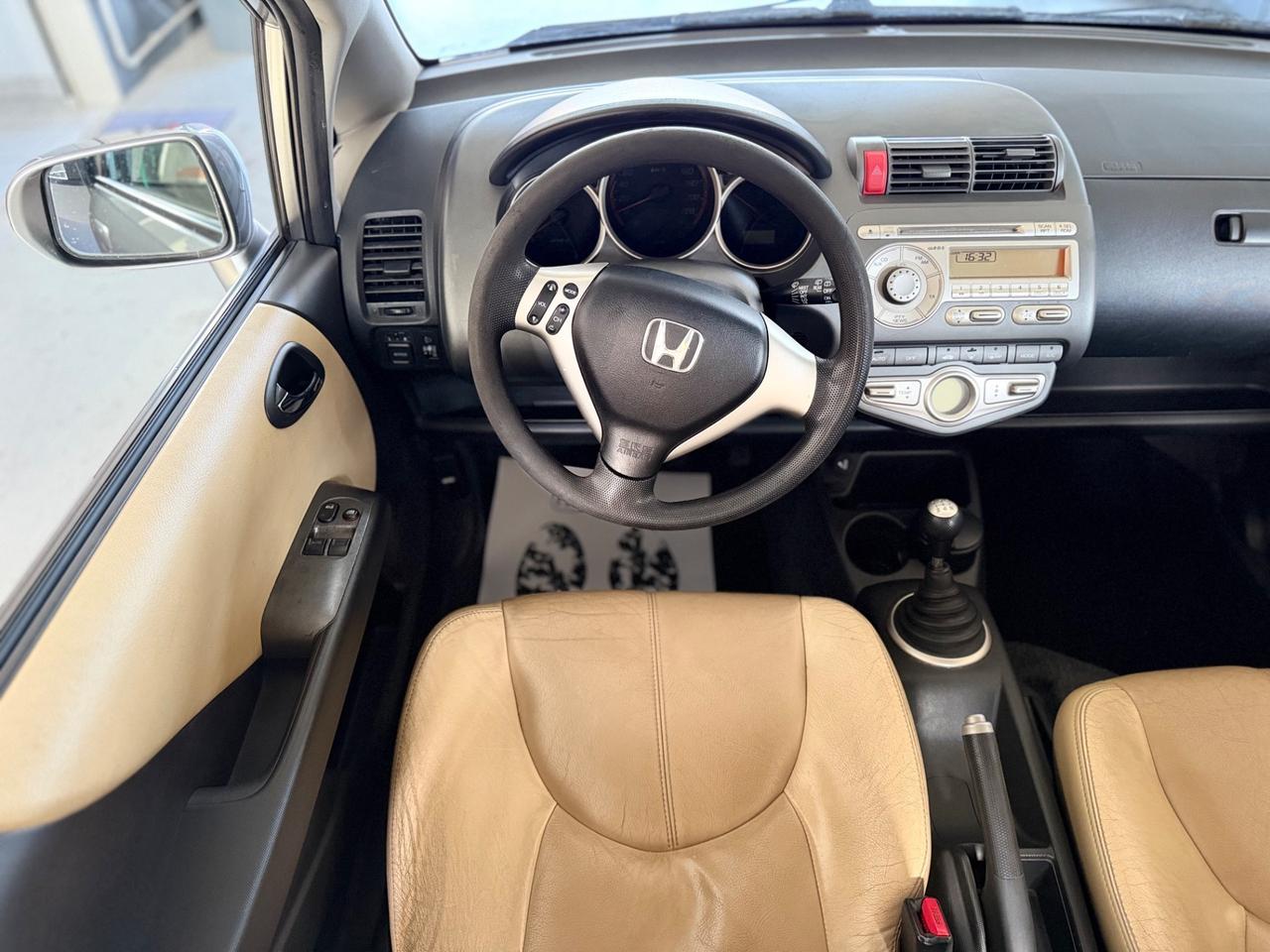 Honda Jazz 1.4 i-DSi 5p. Glam NEOPATENTATI