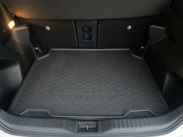 TOYOTA Yaris Cross 1.5 Hybrid 5p. E-CVT Adventure
