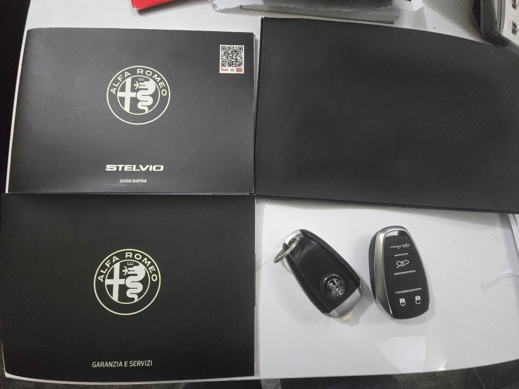 Alfa Romeo Stelvio 2.2 t Veloce Q4 210cv*MOTORE NUOVO GAR24 MESI*