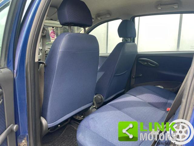 FIAT Punto 1.2i cat 5 porte ELX