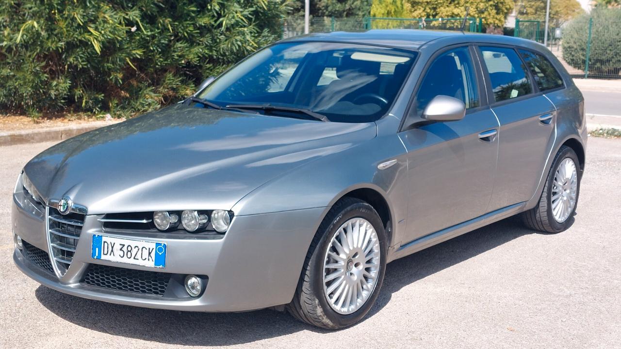 Alfa Romeo 159 1.9 JTDm 150CV Sportwagon