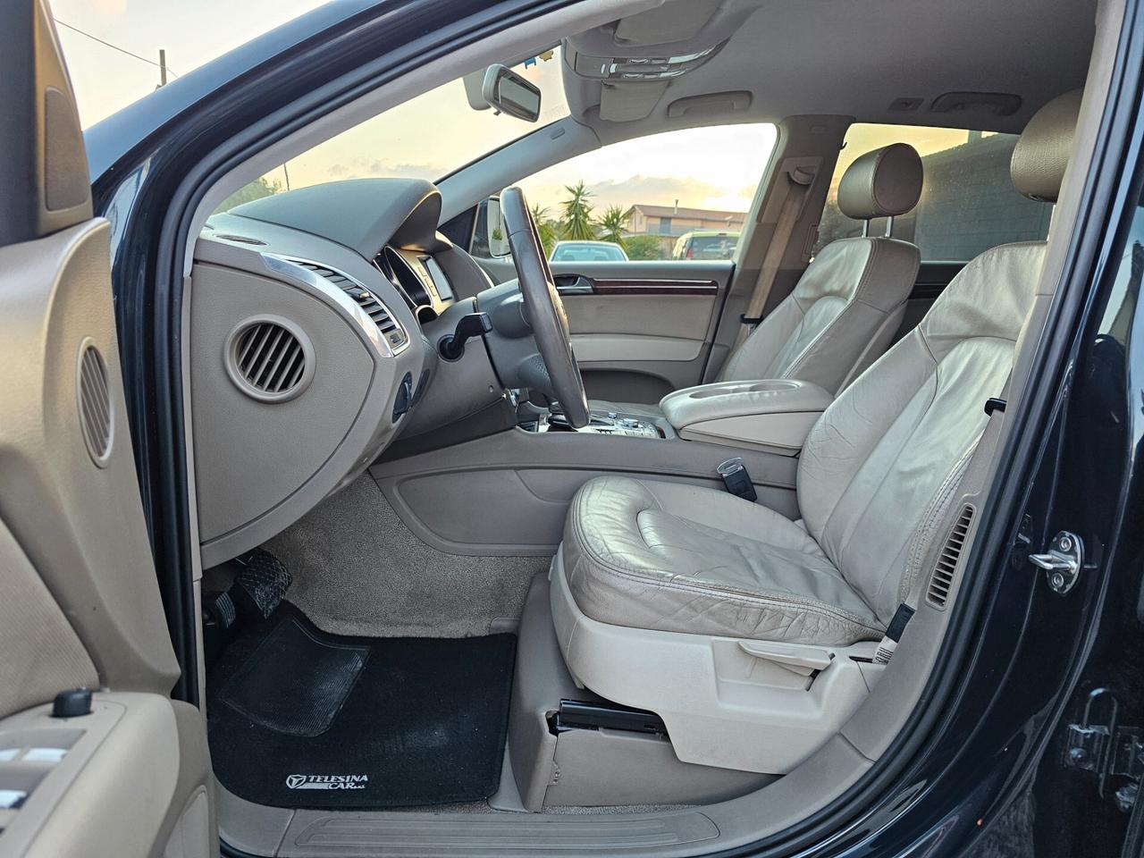 Audi Q7 3.0 V6 TDI 233CV quattro tiptronic