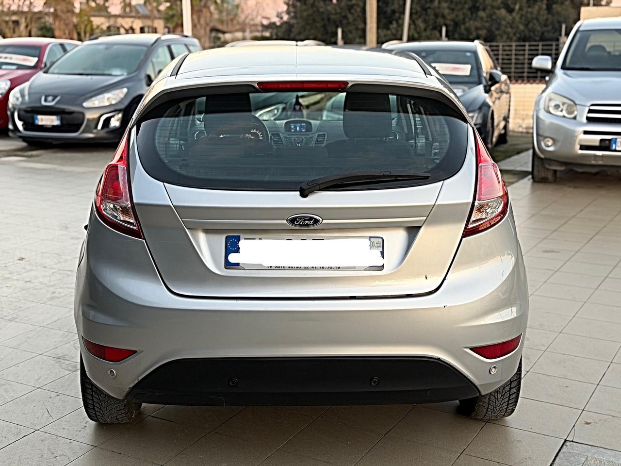 Ford Fiesta 1.5 TDCi 95CV 5 porte Titanium Garanzia 12 Mesi