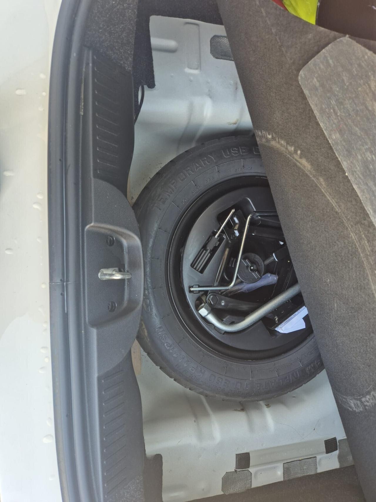 Fiat 500 1.0 Hybrid Connect OK NEOPATENTATO