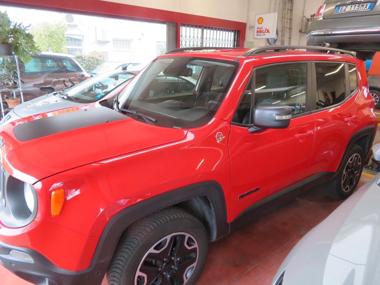 Jeep Renegade 2.0 Mjt 170CV 4WD Active Drive Low Trailhawk