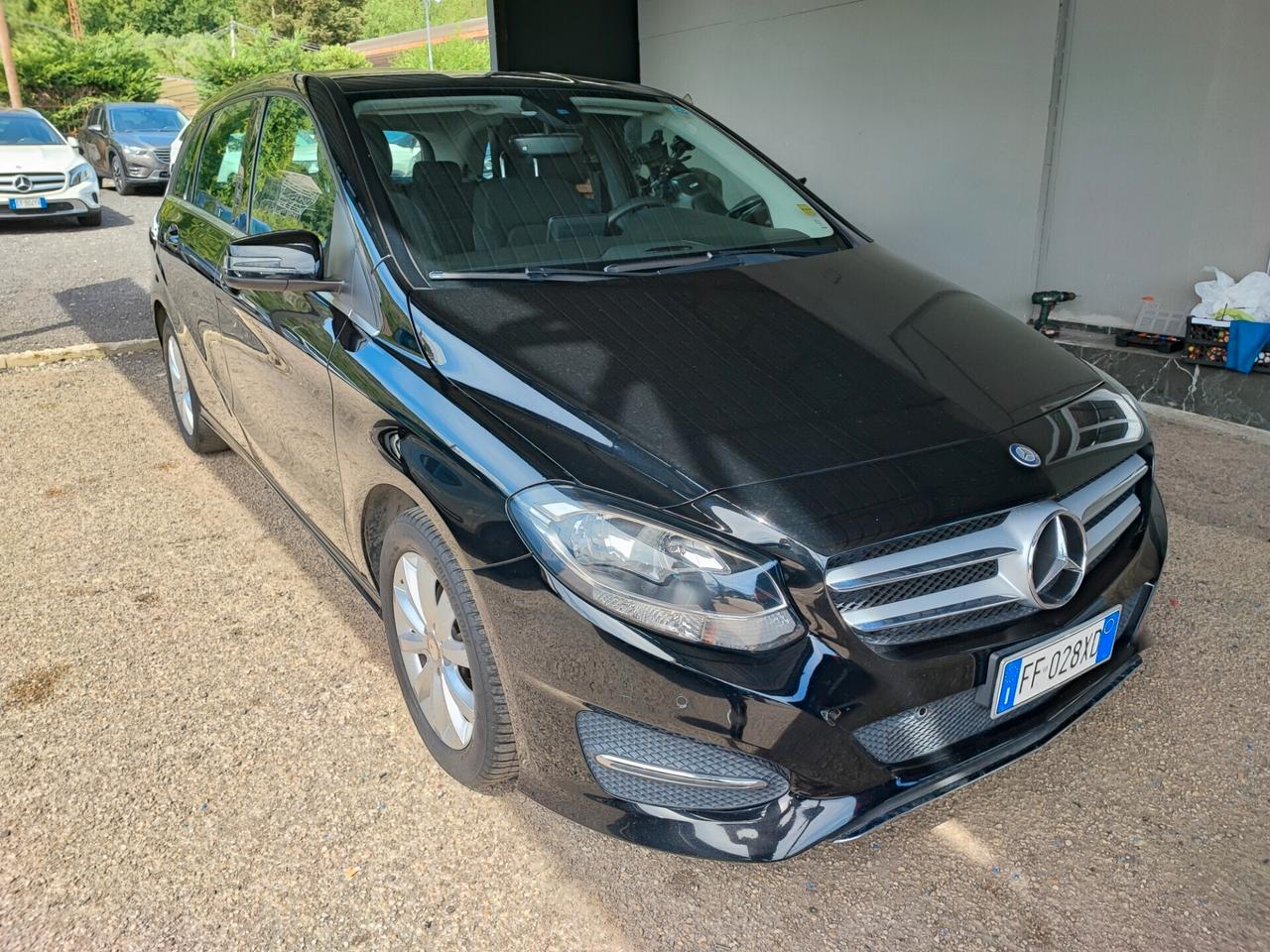 Mercedes-benz B 180 d Premium