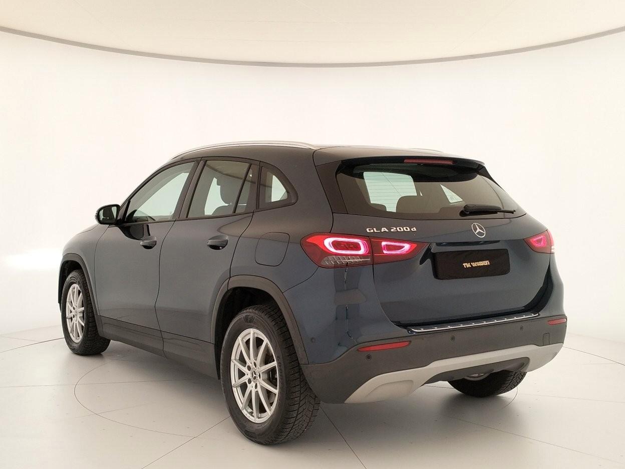MERCEDES BENZ GLA 200d GLA Business Extra auto - IVA ESPOSTA