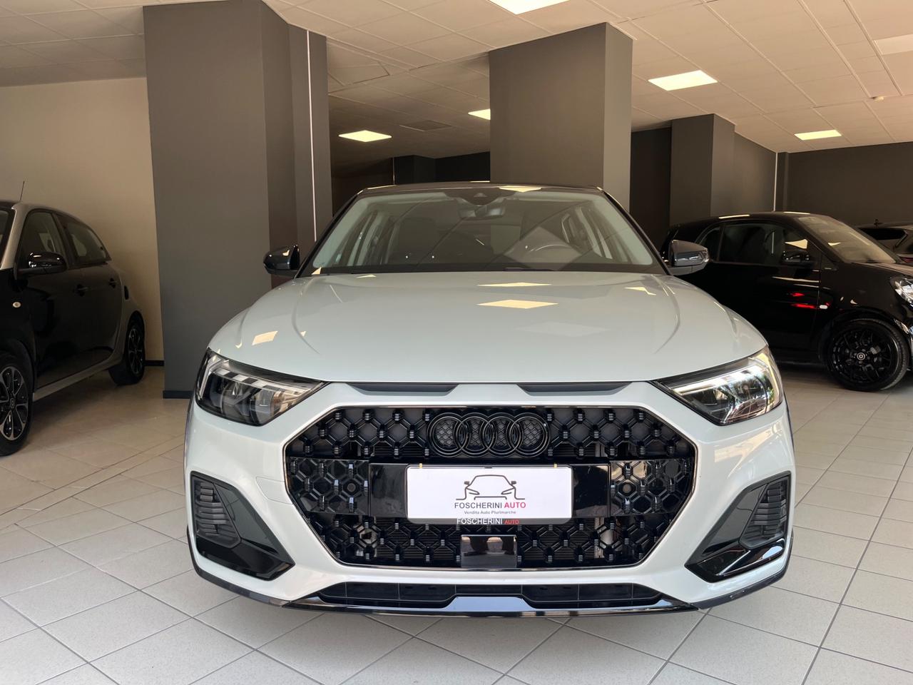 Audi A1 allstreet 30 TFSI S tronic Identity Contrast