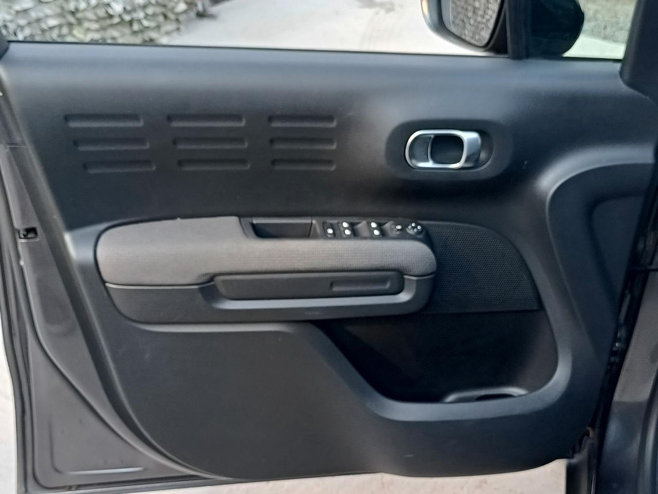 Citroen C3 1.2 Aircross PureTech 110 S&S Plus PER NEOPATETATO ZAMPOGNAUTO CT