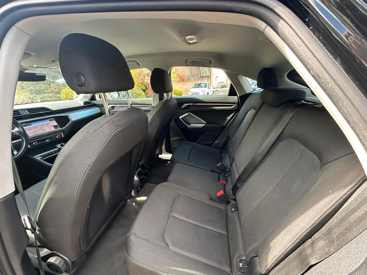 Audi Q3 SPB 35 TDI S tronic Business Plus