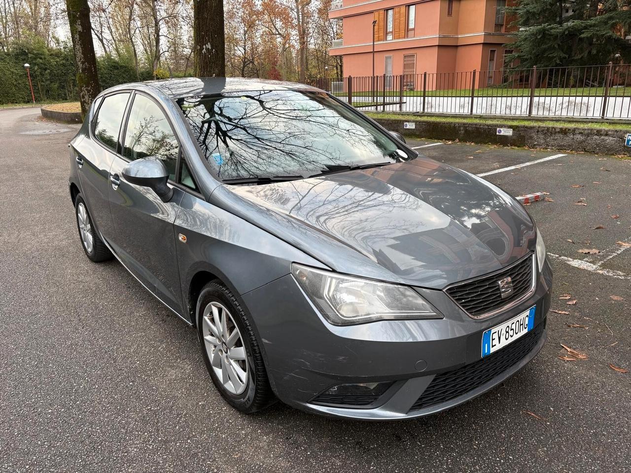 Seat Ibiza 1.2 70 CV 5p. Benzina