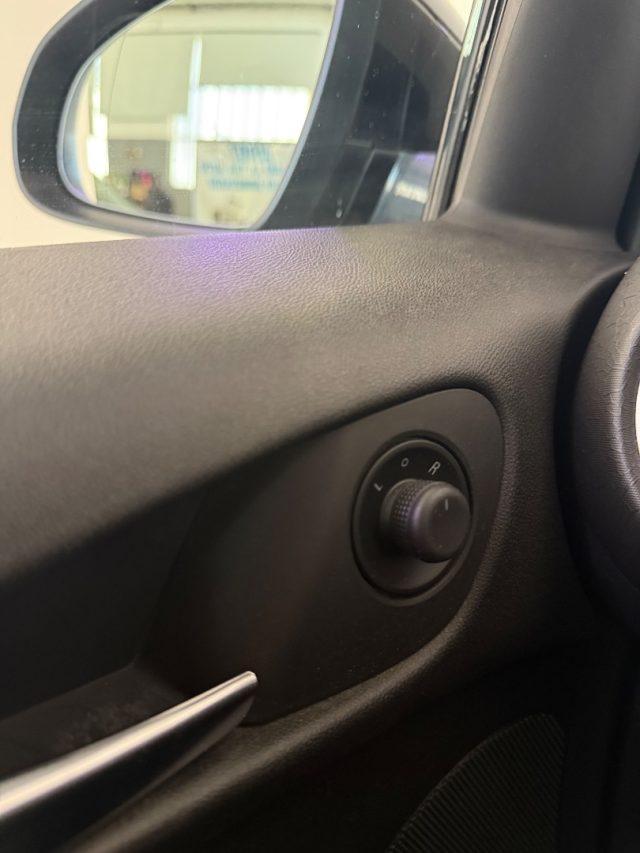 OPEL Adam Rocks 1.2 70 CV Air