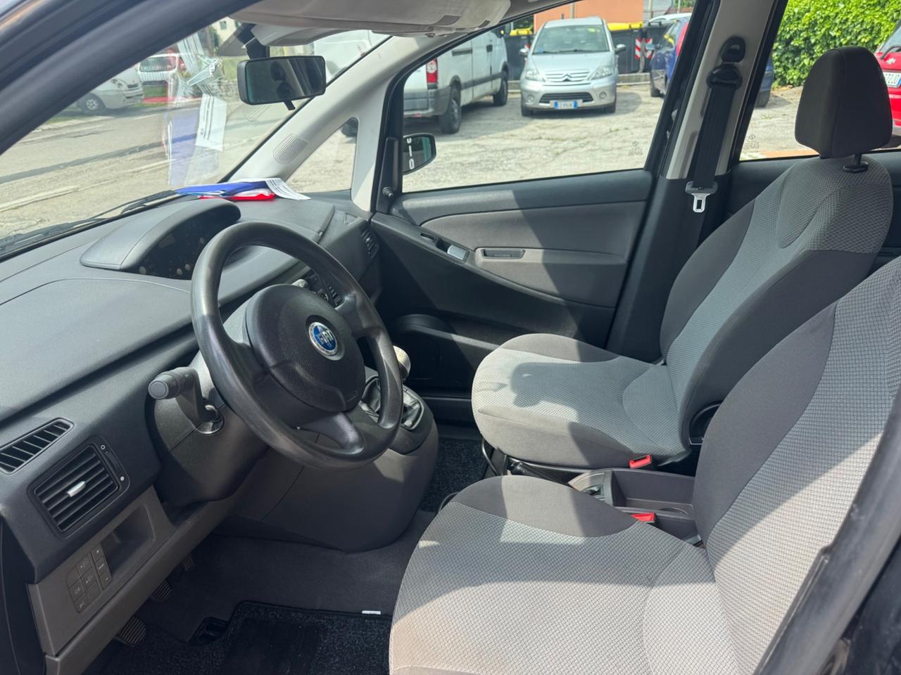Fiat Idea 1.4 BlackLabel