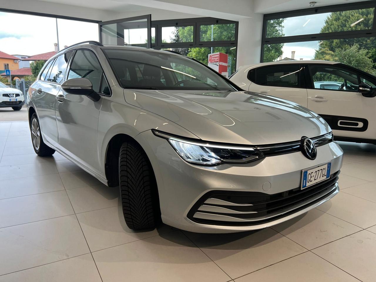 Volkswagen Golf Variant 2.0 TDI SCR DSG Life
