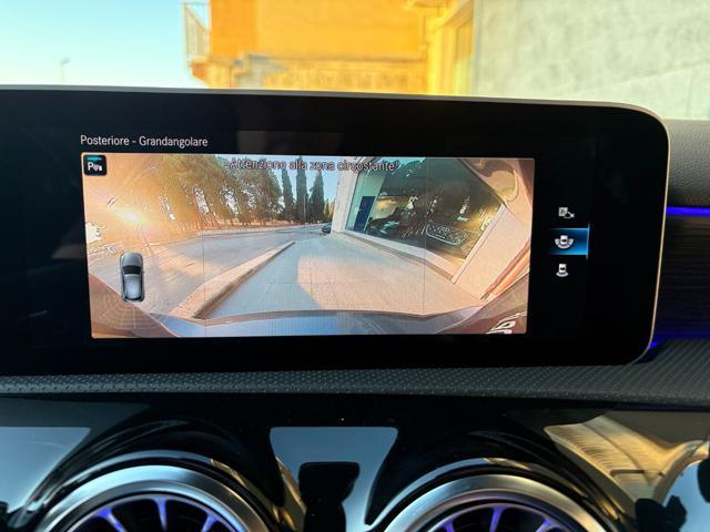MERCEDES-BENZ A 200 d Automatic Premium Amg Night edition TETTO