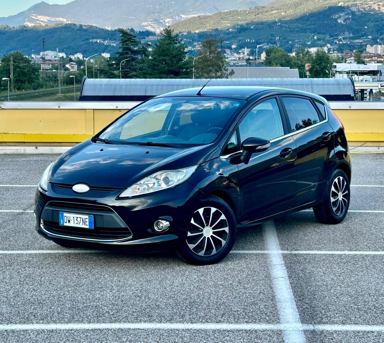 Ford Fiesta TDCi Titanium Neopatentati 115.000km