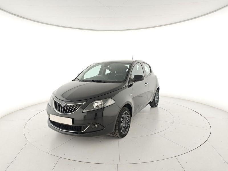 Lancia Ypsilon 1.0 FireFly 5 porte S&S Hybrid Gold