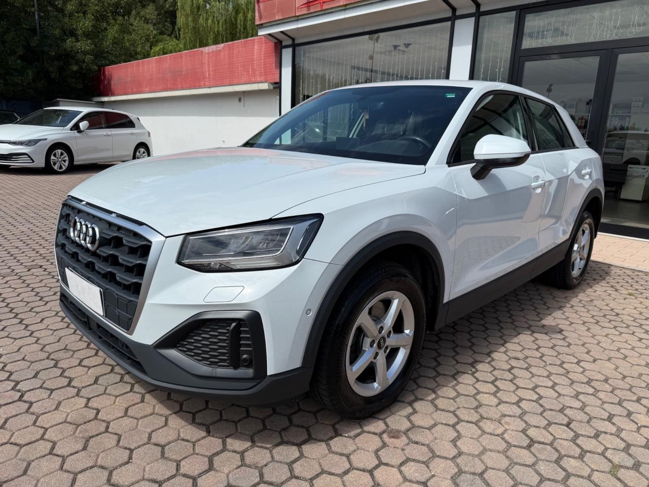Audi Q2 35 TDI quattro S tronic Business