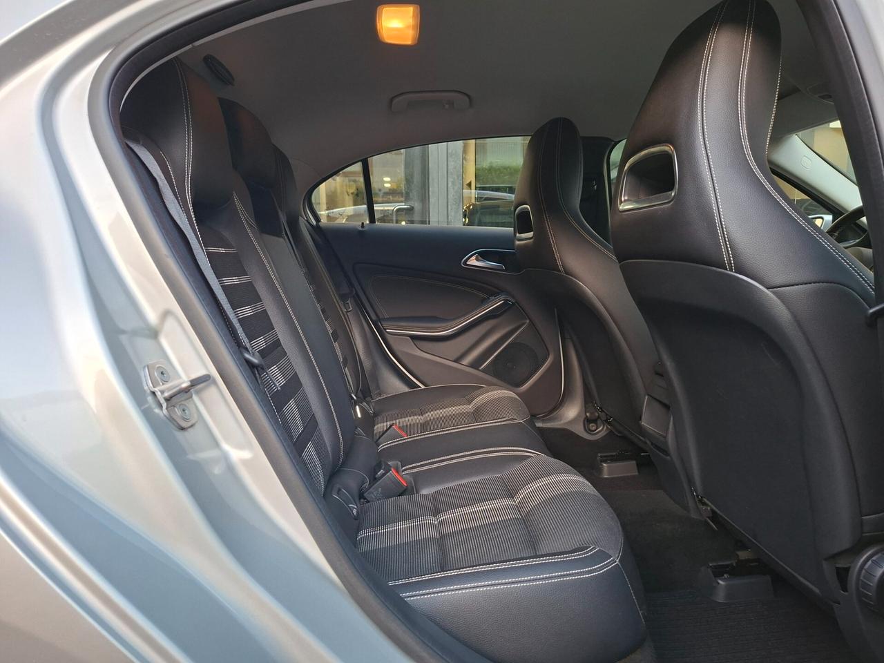 Mercedes-benz A 180 Classe Sport my18, prezzo reale, km certificati! Unico propritario!