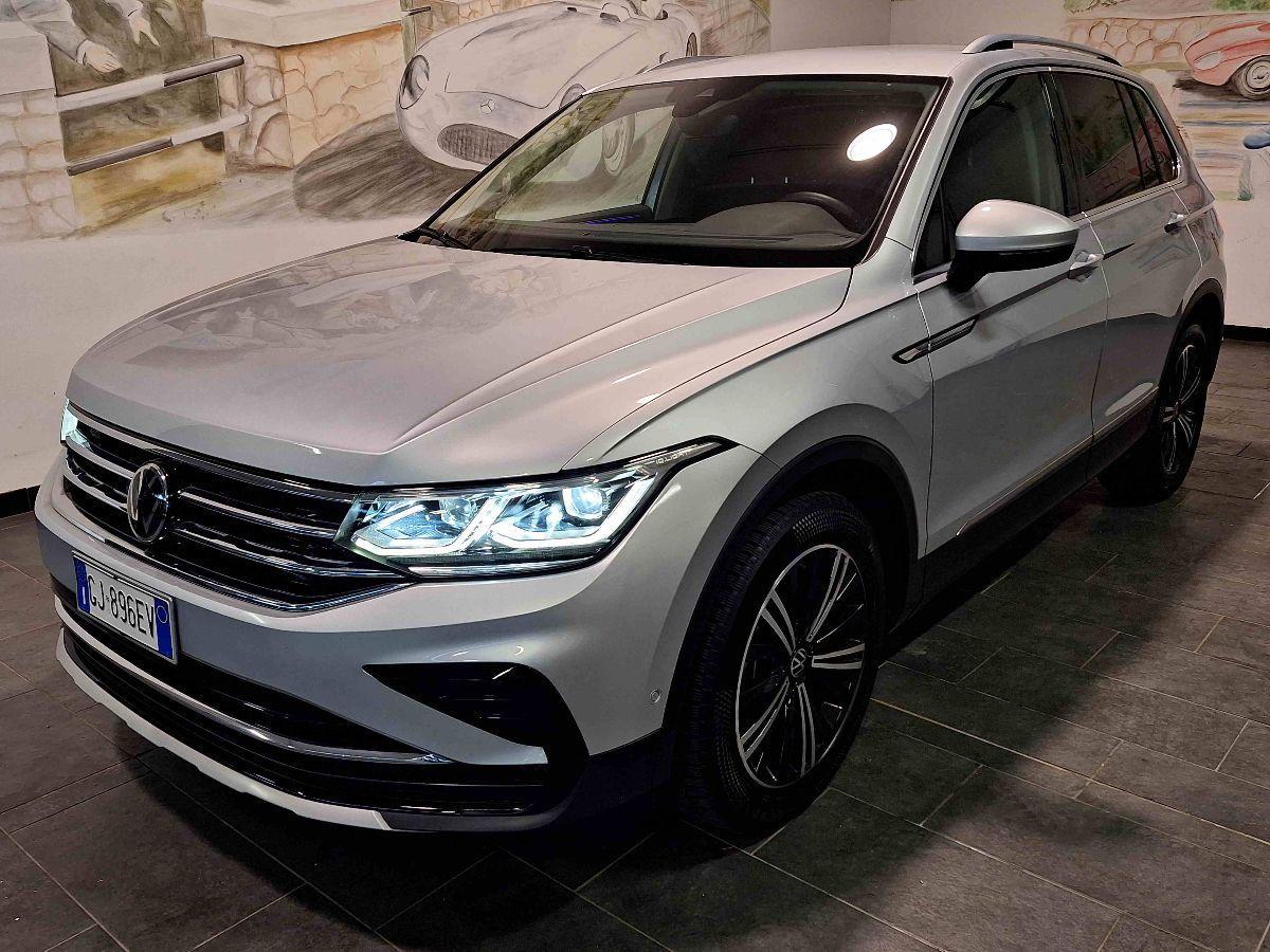 VOLKSWAGEN Tiguan 2.0 TDI DSG - VIRTUAL COCKPIT - APPLE - MATRIX - GAR.24 MESI