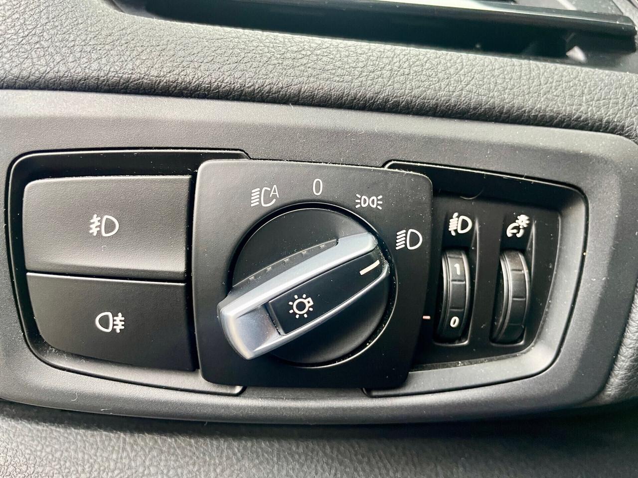 Bmw Tourer 216d BIXENO-RADAR-2020