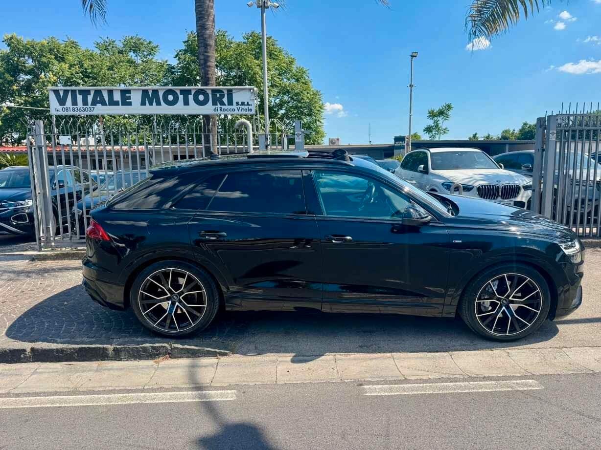AUDI Q8 3.0 TDI 286 CV quattro tiptronic Sport