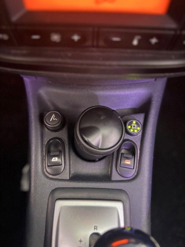 CITROEN C3 1.4 16V CMP-5 Gold by Pinko