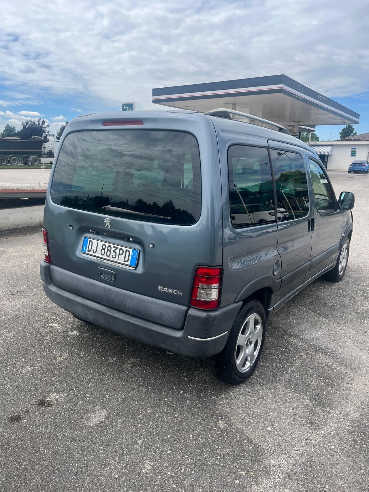 Peugeot Ranch 1.6 HDi 5p. Totem