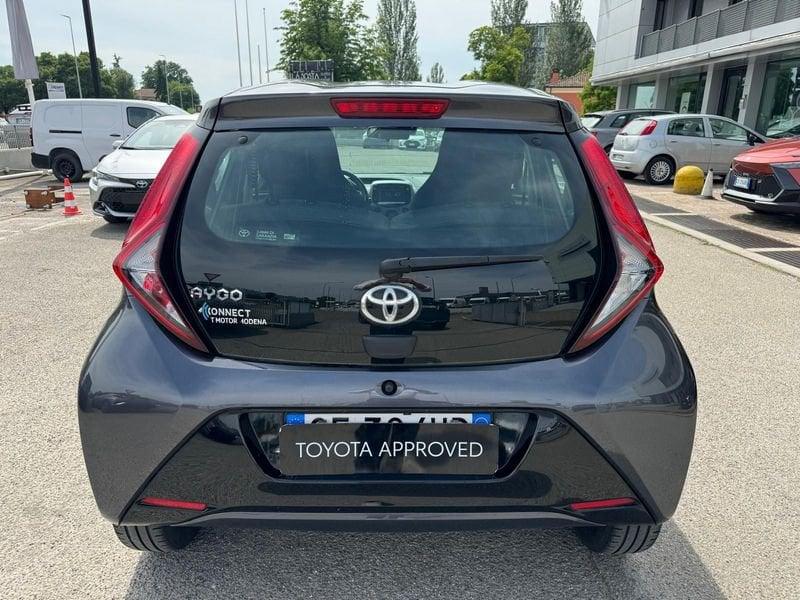 Toyota Aygo Connect 1.0 VVT-i 72 CV 5 porte x-fun