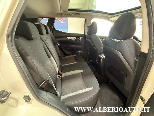 NISSAN Qashqai 1.6 dCi 2WD N-Connecta