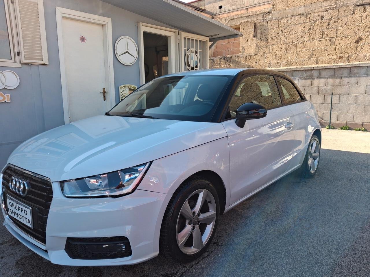 Audi A1 1.4 TDI 90 C.V. ITALIANA CON SOLI KM 77337 NAVIGATORE GARANZIA 12 MESI CERIFICATO DI