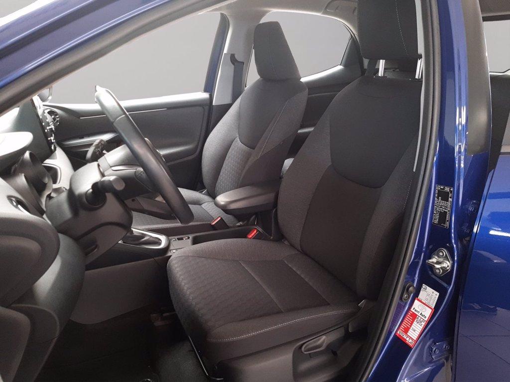 TOYOTA Yaris 1.5h trend del 2021