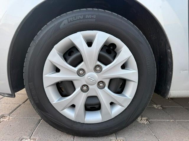 Hyundai i10 1.0 MPI Login 2014