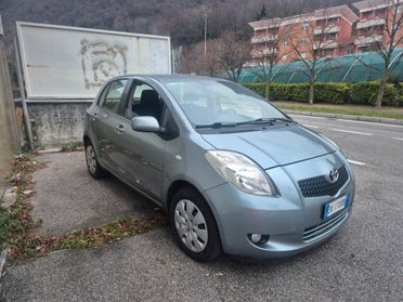 Toyota Yaris 1.3 5 porte