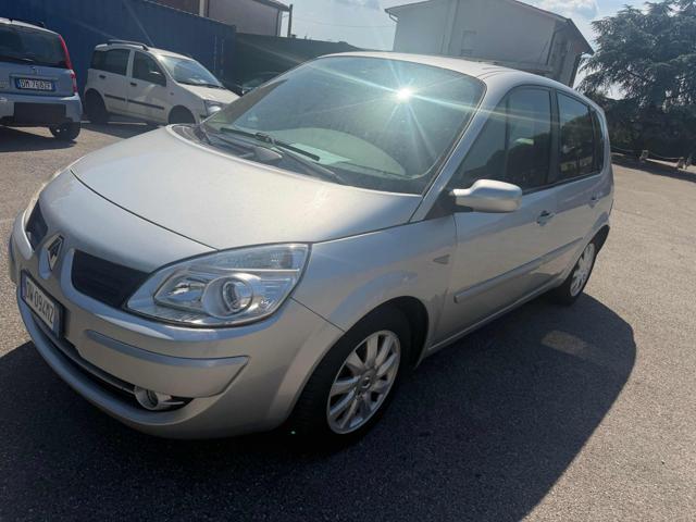 RENAULT Grand Scenic 1.9 dCi/130CV PlaySt.Port.