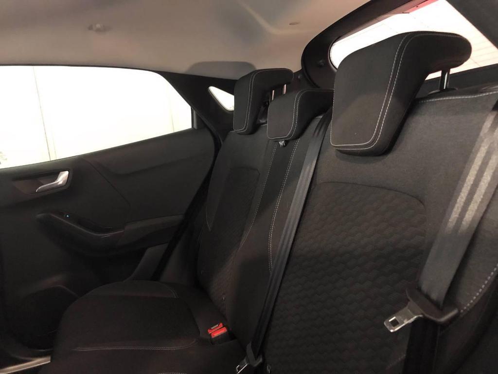 Ford Puma 1.0 EcoBoost Hybrid Titanium