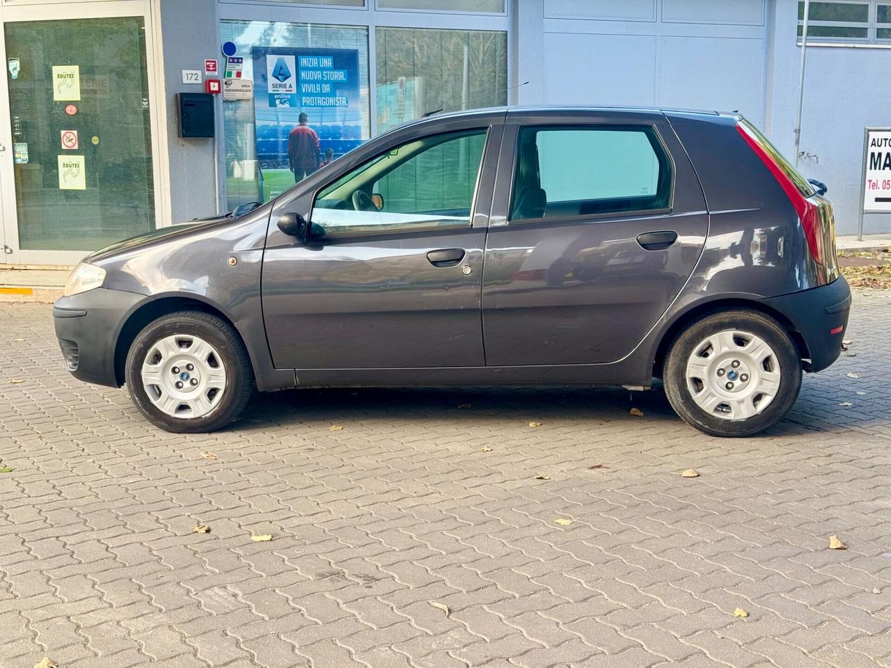 Fiat Punto 1.2 Benzina 5 porte neopatentati 89.000km 2005