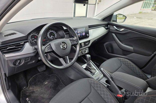 Skoda Scala 1.6 tdi 2019 cambio automatico
