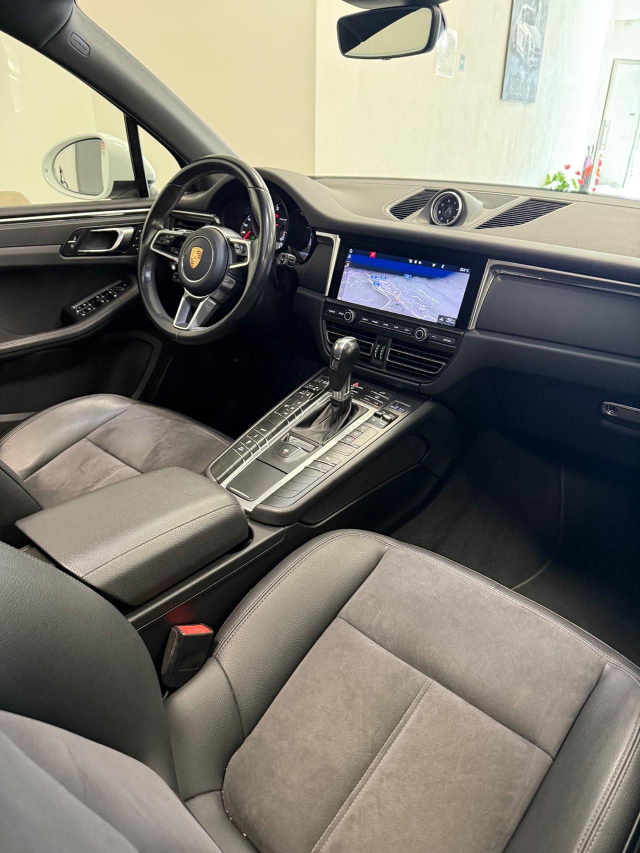 Porsche Macan 2.0