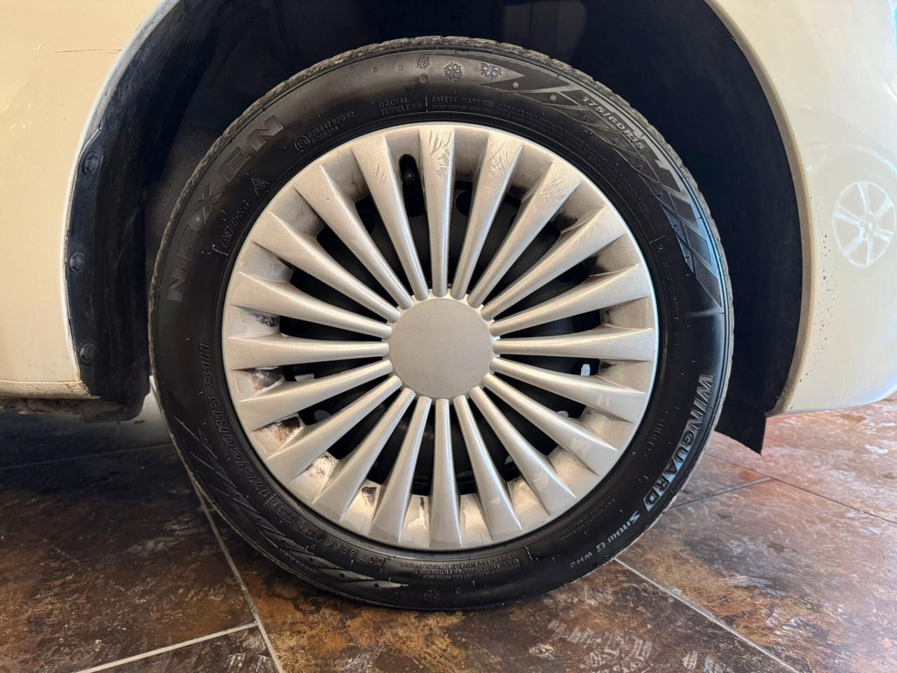 Nissan Micra 1.2 12V 5 porte GPL Eco Visia