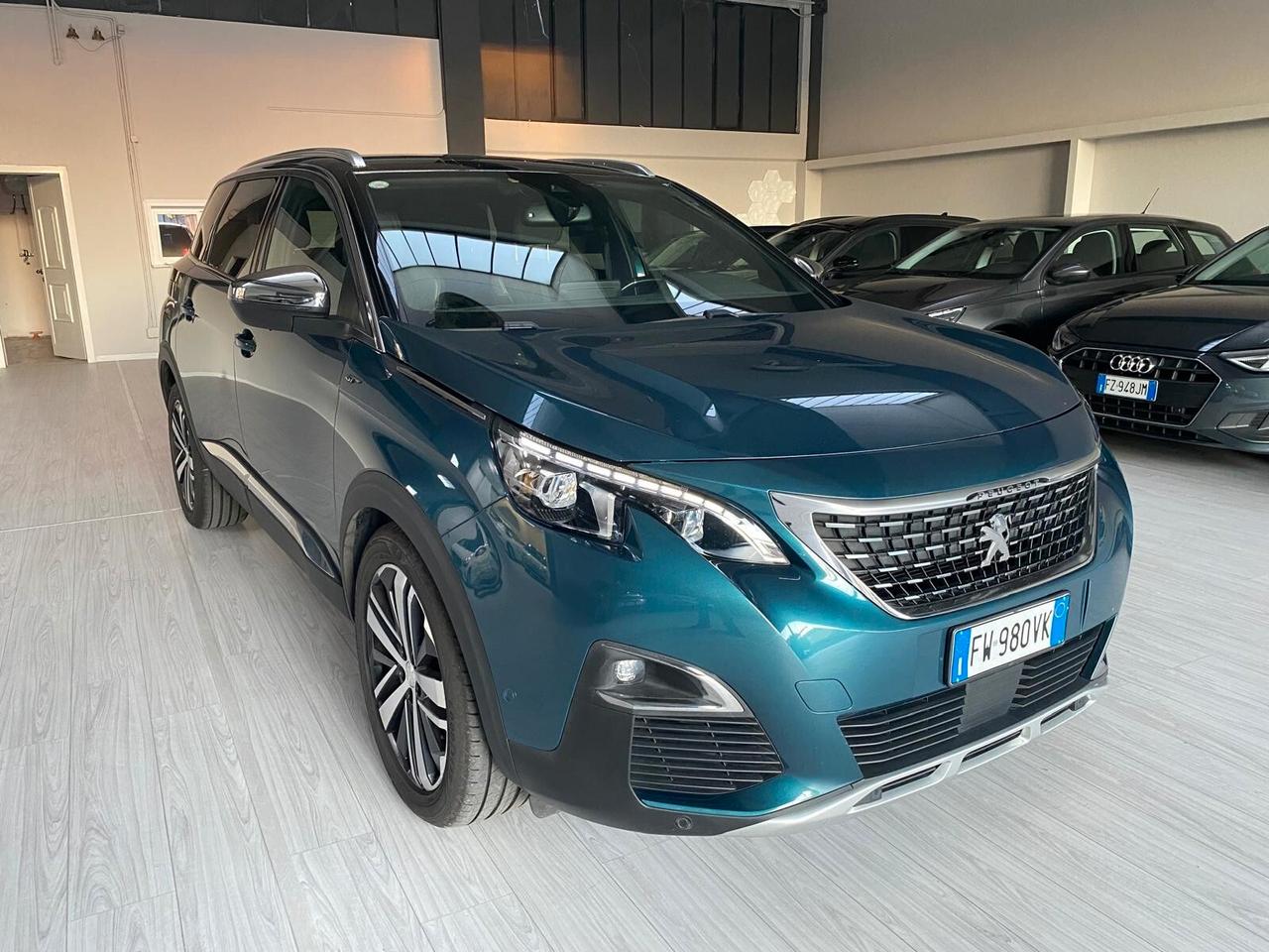 PEUGEOT 5008 BLUEHDI GT PACK 177CV - FULL LED, VIRTUAL COCKPIT, SETTE POSTI