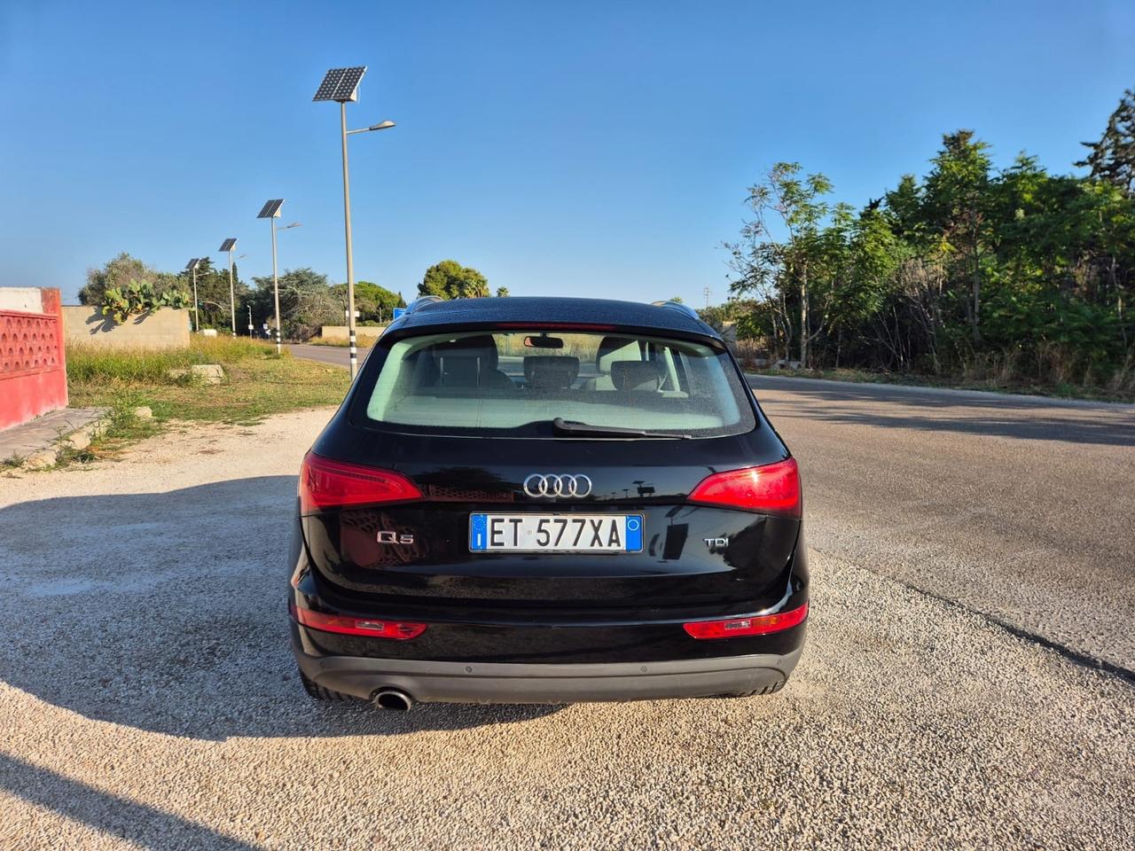 Audi Q5 2.0 DIESEL IN PERFETTE CONDIZIONI